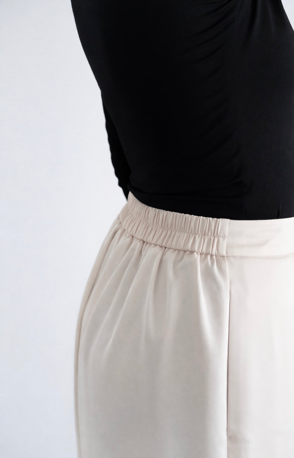 LAYL Trousers - Ivory Silk