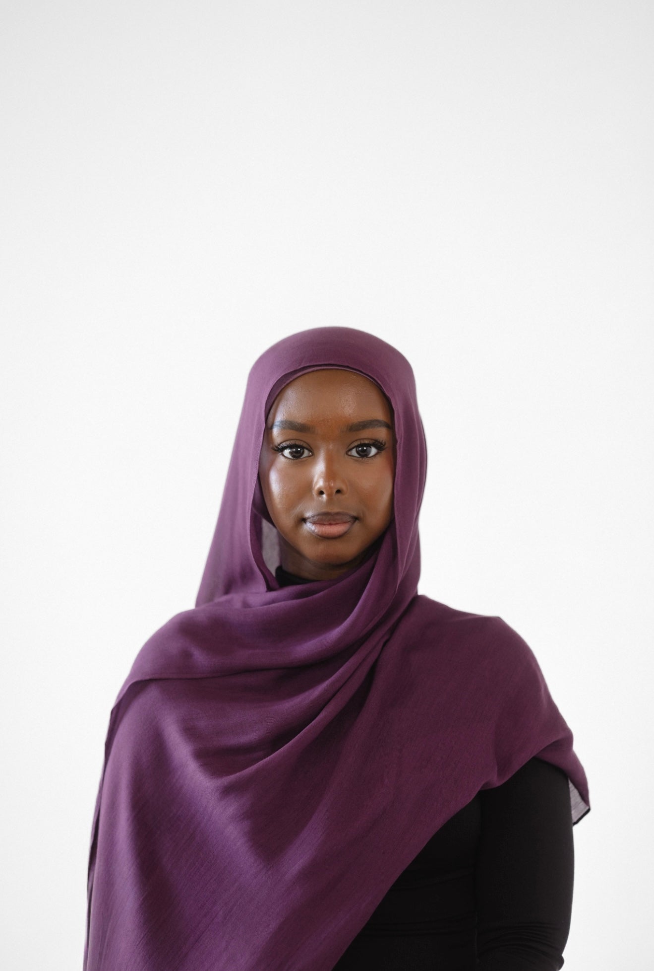 Light Modal Hijab - Deep Berry